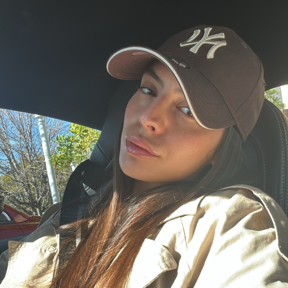 Meet your Posher, Shahar